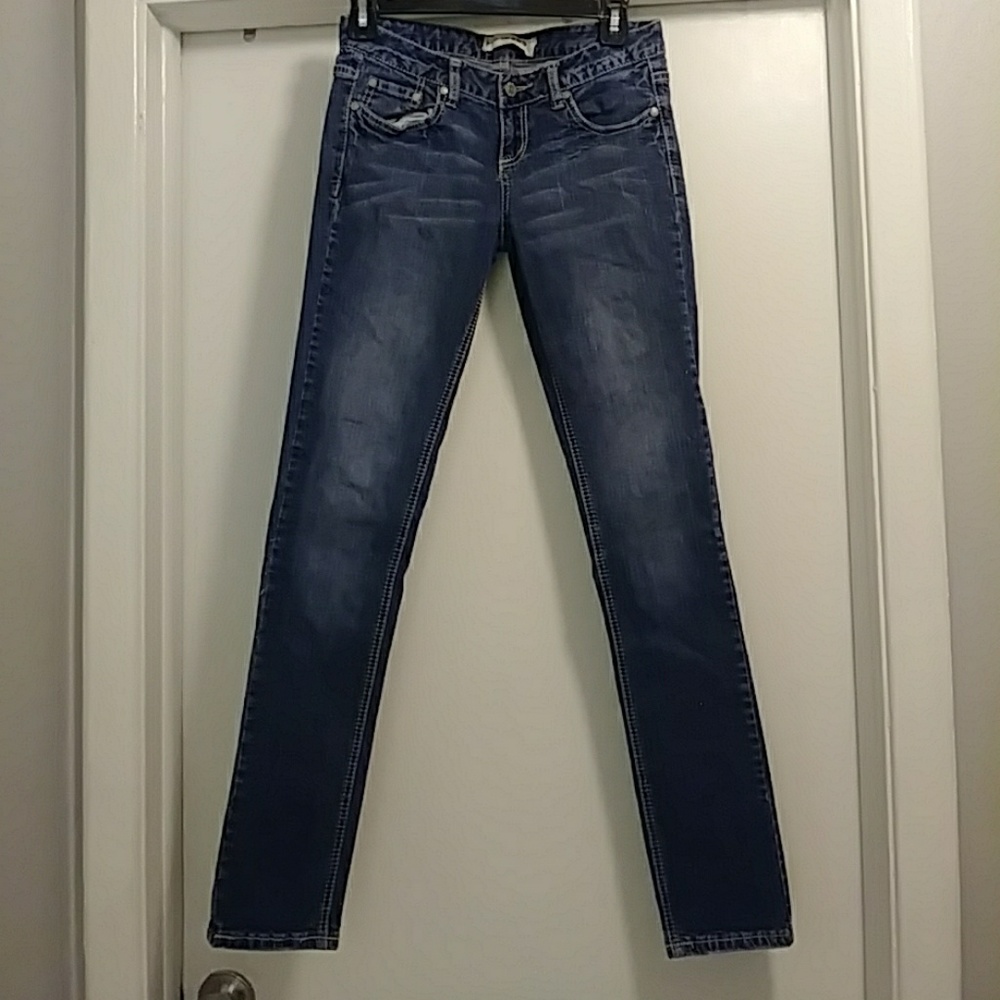 DebJeans